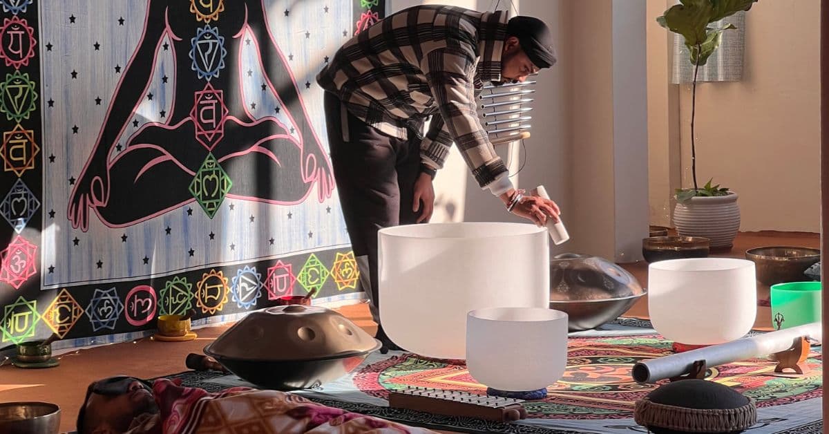 Sound bath in painting retreat at Dharamkot Studio.